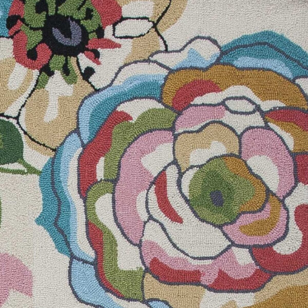 3'X5' Beige Hand Hooked Oversized Floral Indoor Area Rug