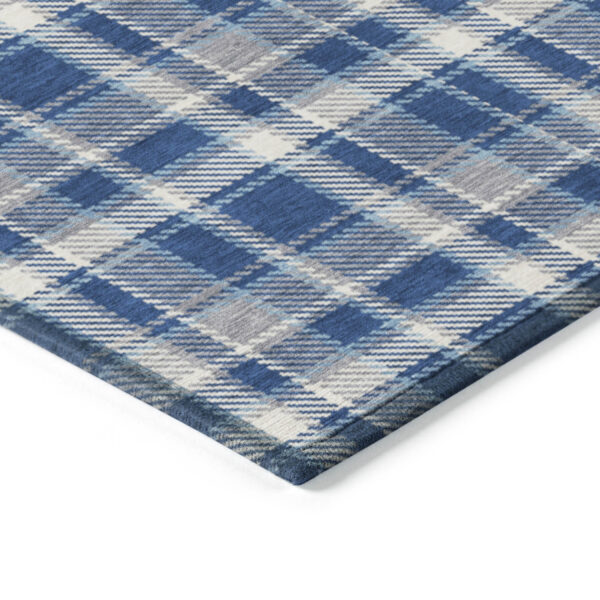8' Round Navy and Ivory Round Plaid Washable Non Skid Indoor Outdoor Area Rug