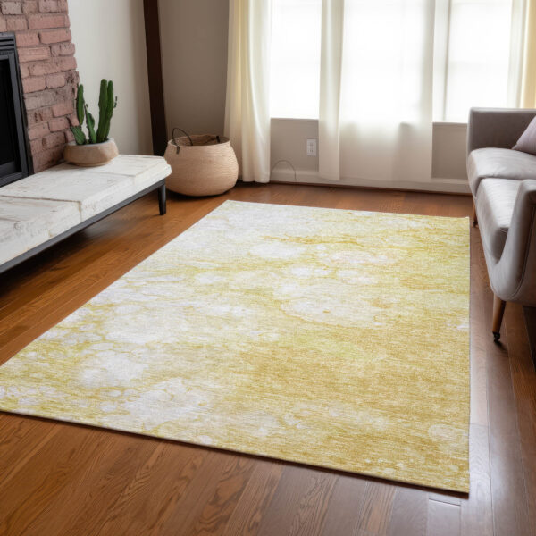 5' X 8' Gold Beige And Ivory Abstract Washable Indoor Outdoor Area Rug