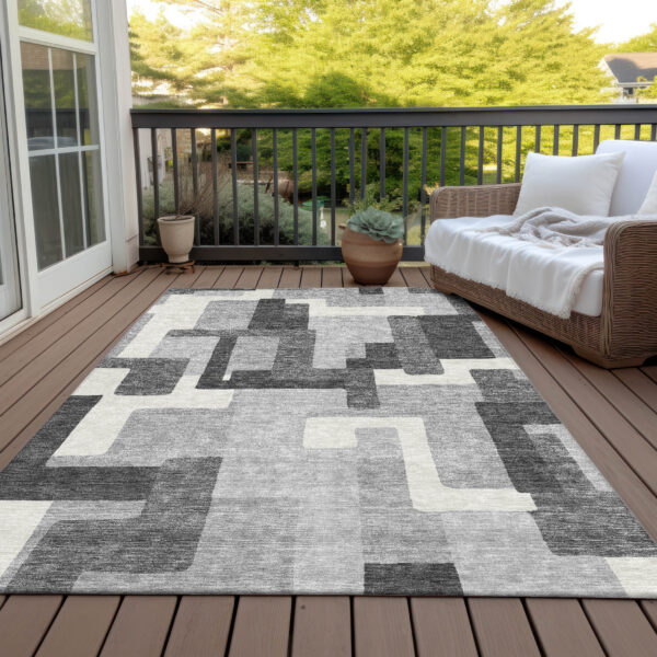 8' X 10' Gray Charcoal And Silver Abstract Washable Indoor Outdoor Area Rug