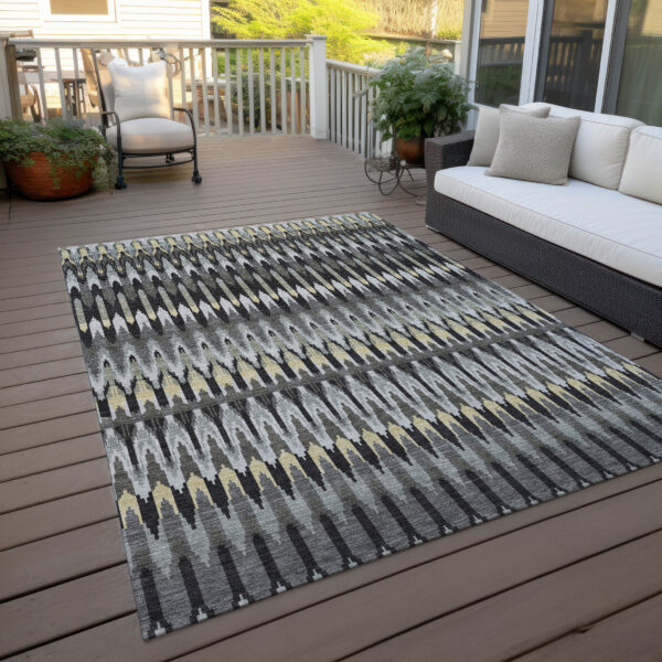 8' X 10' Charcoal Gray And Beige Southwestern Washable Indoor Outdoor Area Rug