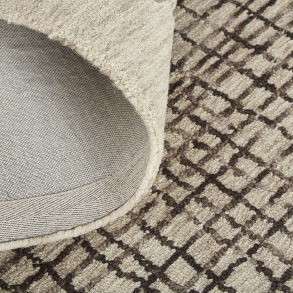 10' X 14' Tan And Brown Wool Plaid Tufted Handmade Stain Resistant Area Rug