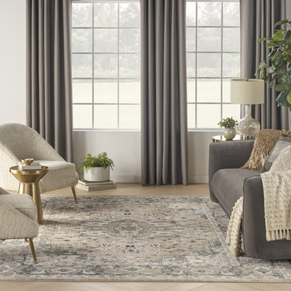 7' x 10' Ivory Floral Power Loom Area Rug