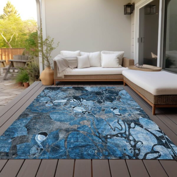 5' X 8' Blue and Gray Abstract Washable Indoor Outdoor Area Rug