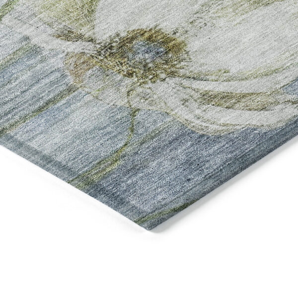 8' Denim Blue And Sky Blue Round Floral Washable Indoor Outdoor Area Rug