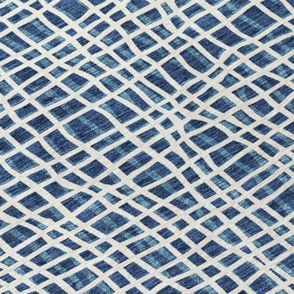 8' Navy Blue And Ivory Round Striped Washable Indoor Outdoor Area Rug