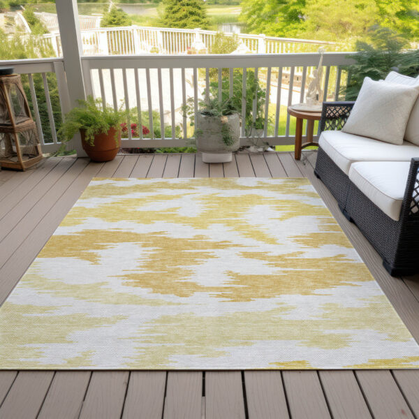 9' X 12' Gold Beige And Wheat Abstract Washable Indoor Outdoor Area Rug