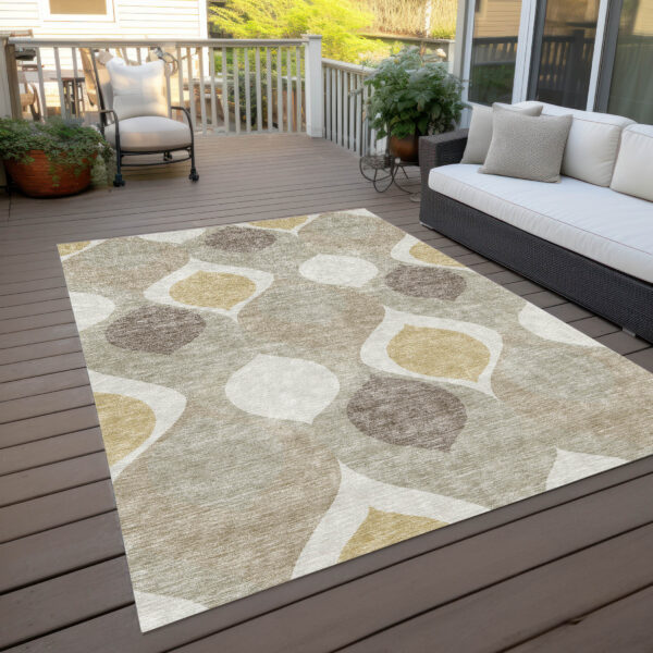 8' X 10' Beige Taupe And Ivory Ogee Washable Indoor Outdoor Area Rug