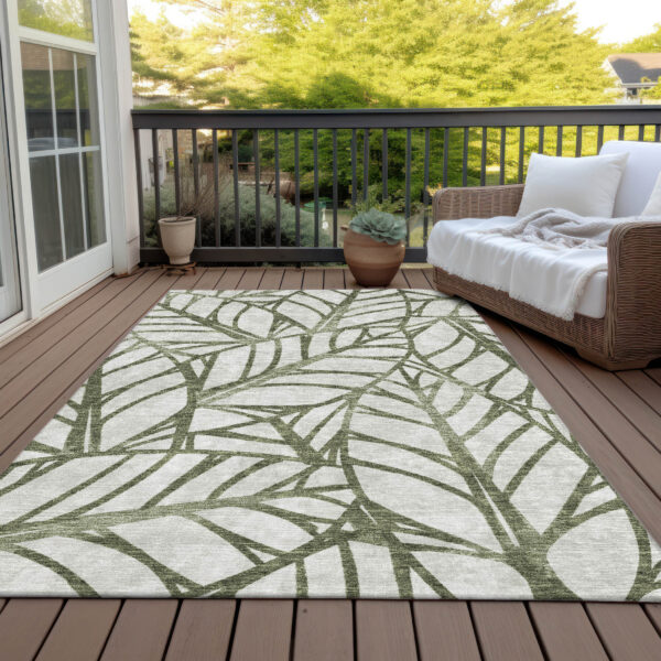 5' X 8' Olive Green And Beige Floral Washable Indoor Outdoor Area Rug