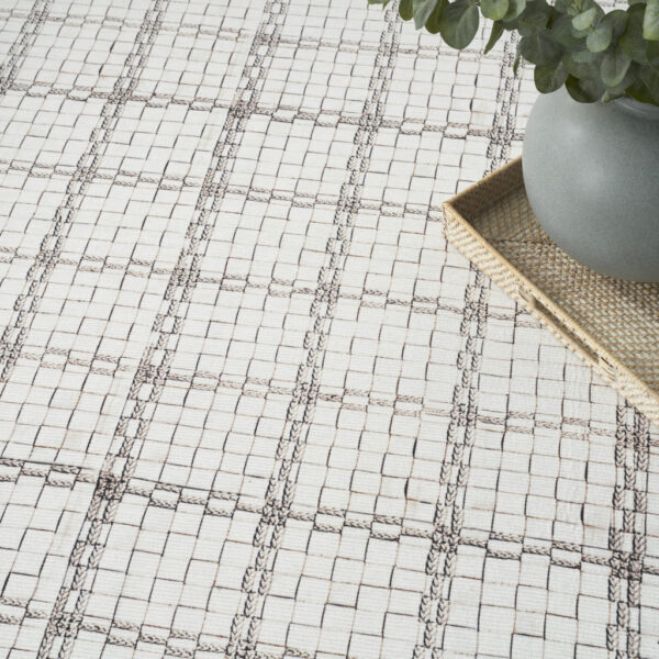 5' x 7' Ivory and Gray Geometric Power Loom Washable Non Skid Area Rug