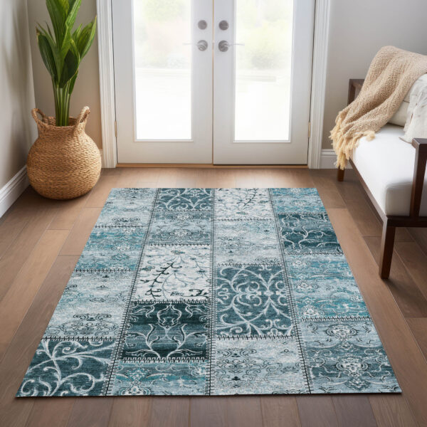 8' X 10' Teal Patchwork Washable Non Skid Indoor Outdoor Area Rug
