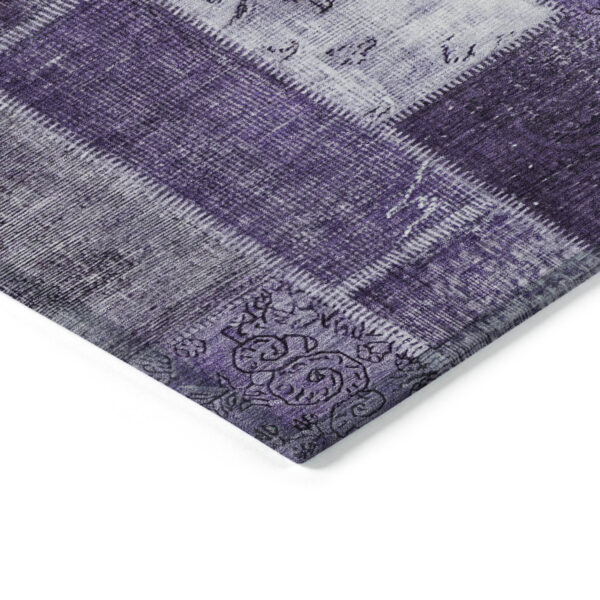 8' Purple Eggplant And Lavender Round Patchwork Washable Indoor Outdoor Area Rug