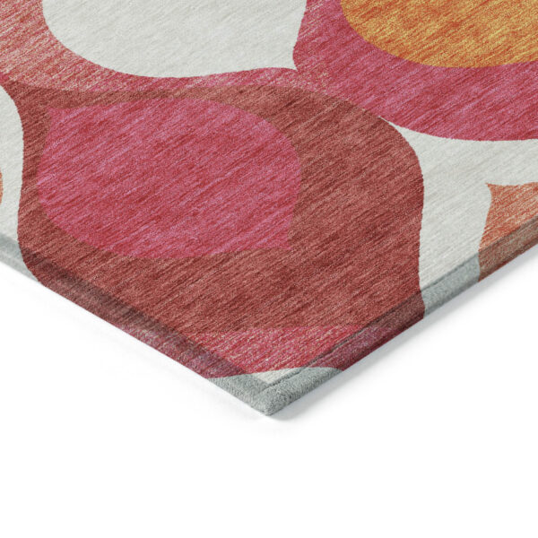 8' Pink Mauve And Orange Round Ogee Washable Indoor Outdoor Area Rug