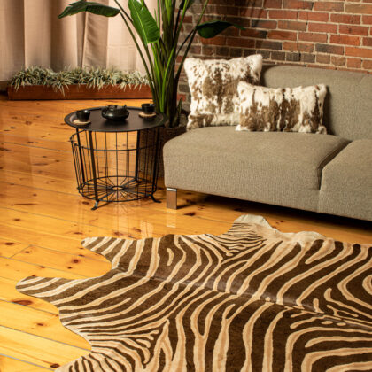 5' x 7' Beige and Brown Cowhide Hand Knotted Area Rug