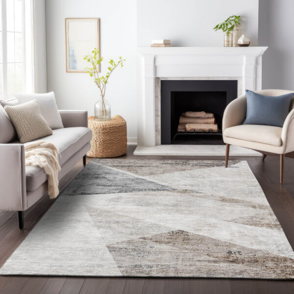 5' X 8' Silver Beige And Gray Abstract Washable Indoor Outdoor Area Rug