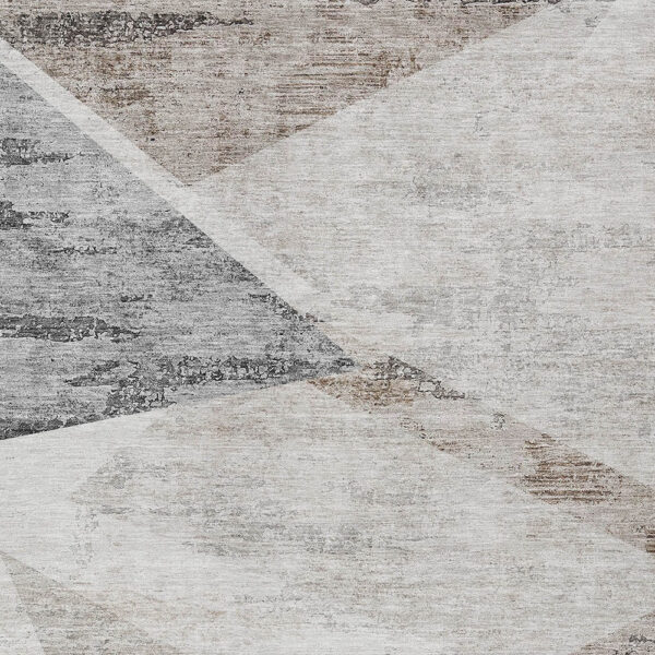 5' X 8' Silver Beige And Gray Abstract Washable Indoor Outdoor Area Rug