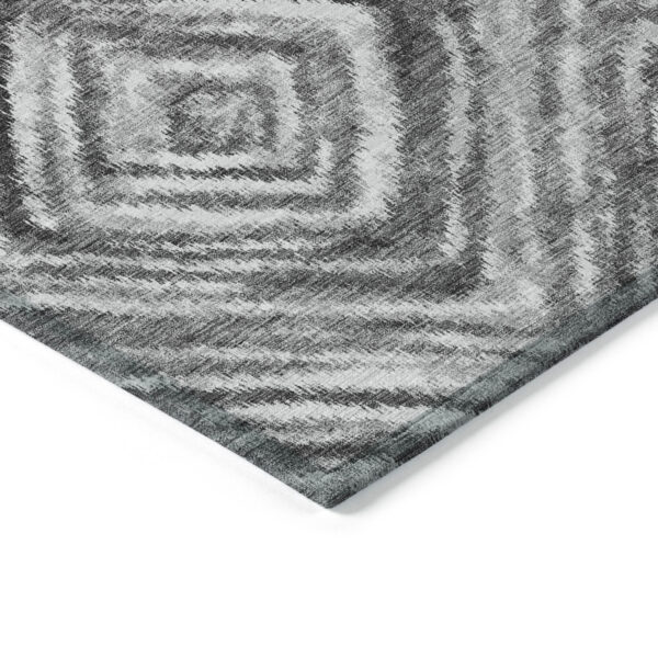8' X 10' Gray Silver And Ivory Geometric Washable Indoor Outdoor Area Rug