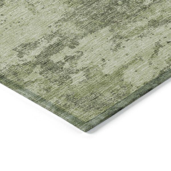 8' X 10' Artichoke Green And Fern Green Floral Washable Indoor Outdoor Area Rug