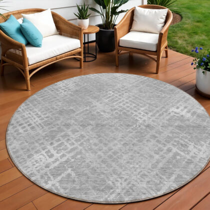 8' Gray And Silver Round Geometric Washable Indoor Outdoor Area Rug