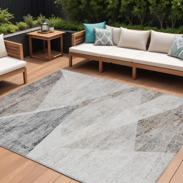 10' X 14' Silver Beige And Gray Abstract Washable Indoor Outdoor Area Rug