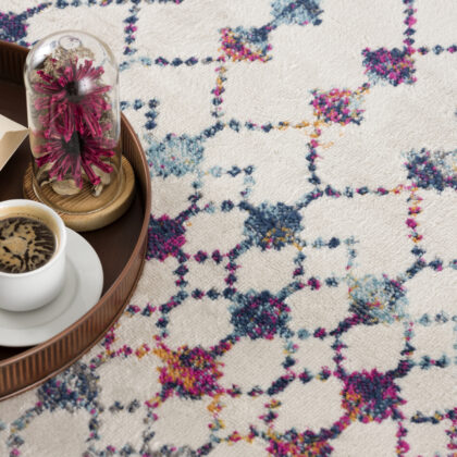 7’ X 10’ White Modern Geometric Grid Area Rug