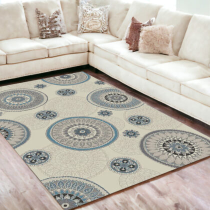 5' x 8' Ivory and Gray Geometric Area Rug