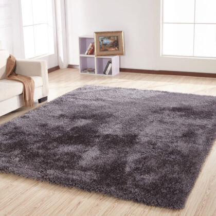 5' x 7' Gray Shag Hand Tufted Area Rug