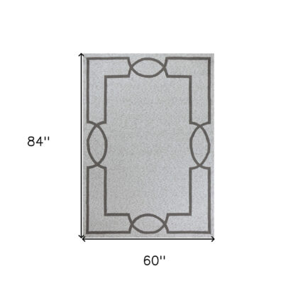 5' X 7' Ivory Indoor Outdoor Area Rug