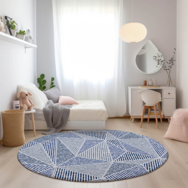8' Navy Blue And Denim Blue Round Geometric Washable Indoor Outdoor Area Rug