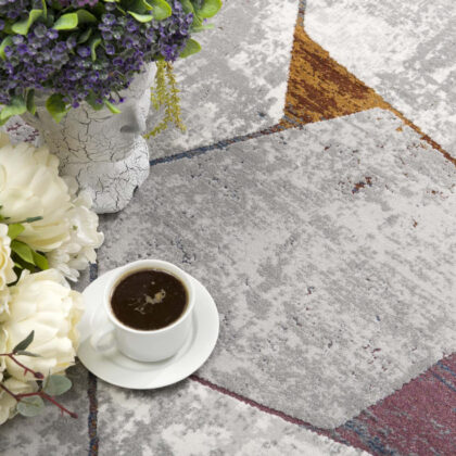 5' X 8' Grey Geometric Area Rug