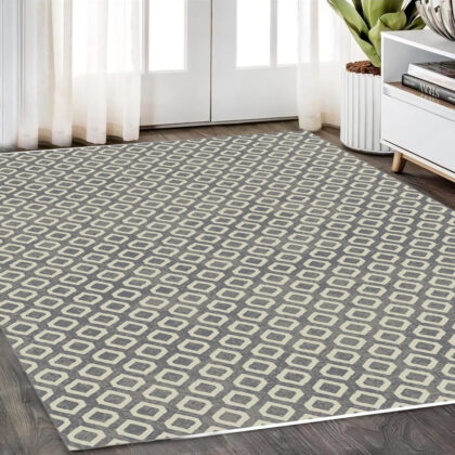 5' x 8' Beige and Gray Geometric Area Rug