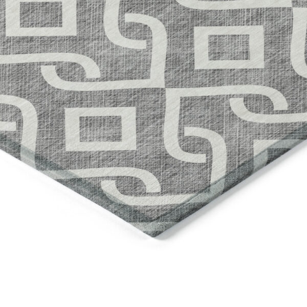 8' X 10' Gray And Ivory Geometric Washable Indoor Outdoor Area Rug