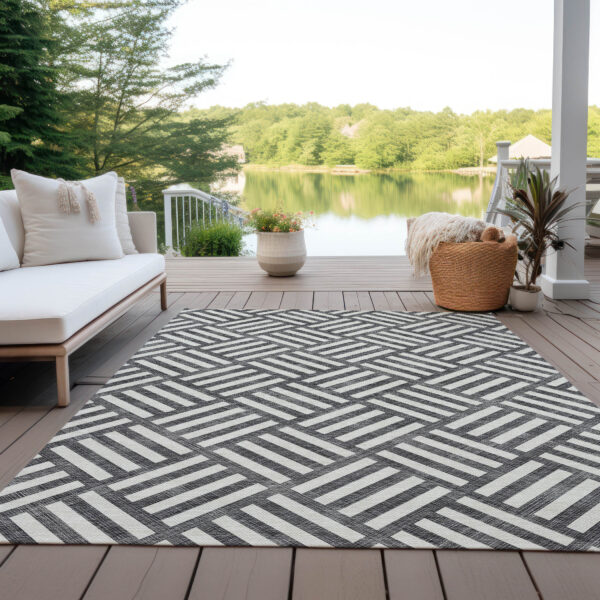 5' X 8' Black And Ivory Geometric Washable Indoor Outdoor Area Rug