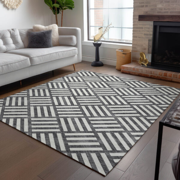 5' X 8' Black And Ivory Geometric Washable Indoor Outdoor Area Rug