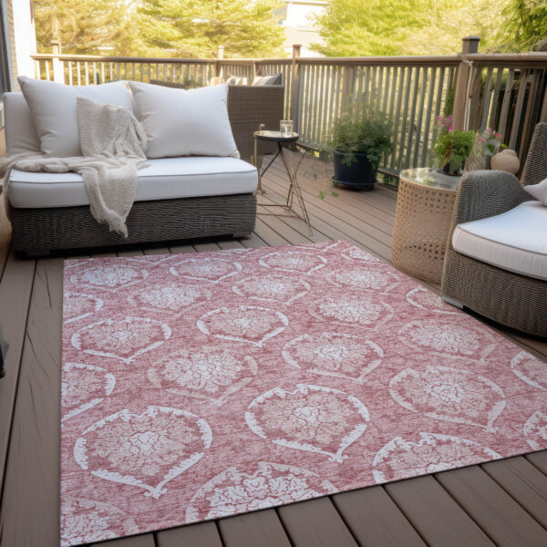 5' X 8' Pink Blush And Ivory Medallion Washable Indoor Outdoor Area Rug