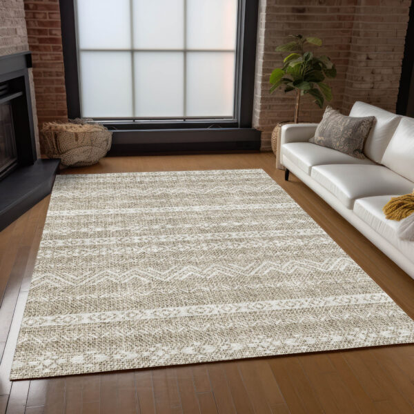 10' X 14' Beige And Ivory Southwestern Washable Indoor Outdoor Area Rug
