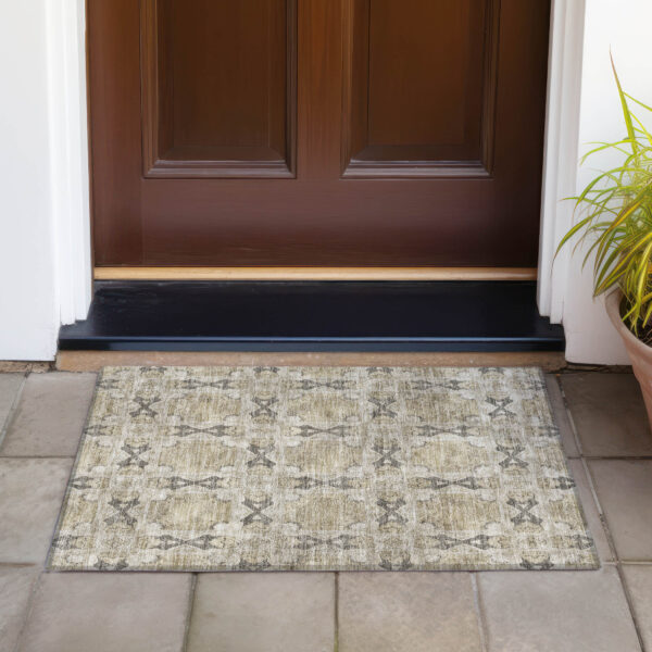 2' X 3' Beige and Gray Floral Medallion Washable Non Skid Indoor Outdoor Area Rug