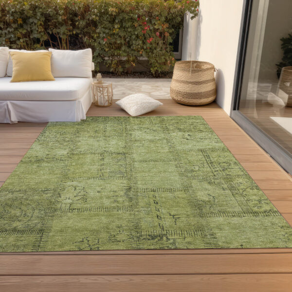 10' X 14' Fern Green And Artichoke Green Patchwork Washable Indoor Outdoor Area Rug