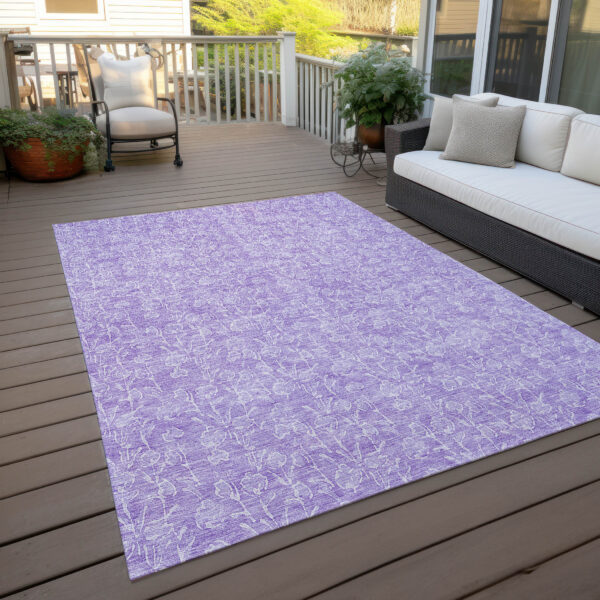 9' X 12' Lilac And Ivory Floral Washable Indoor Outdoor Area Rug