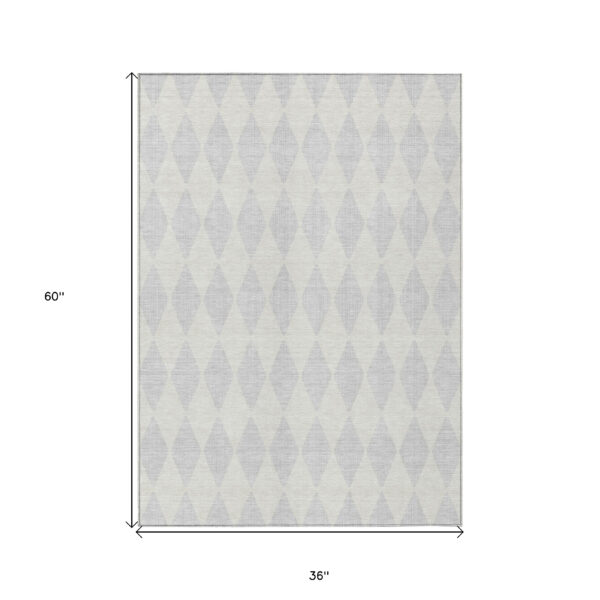 3' X 5' Silver And Ivory Geometric Washable Indoor Outdoor Area Rug