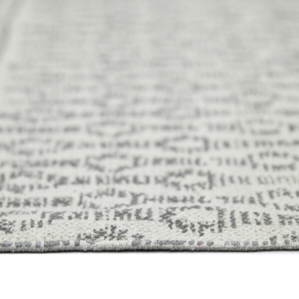 7' x 10' Gray Geometric Flatweave Handmade Distressed Area Rug With Fringe