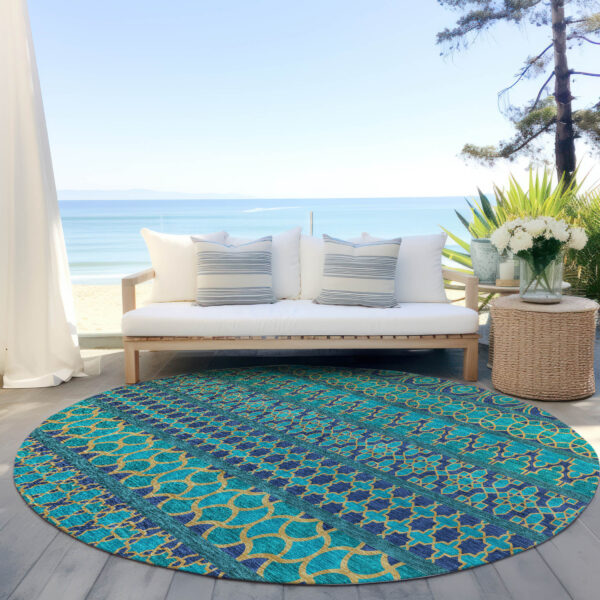 8' Teal Blue And Navy Blue Round Quatrefoil Washable Indoor Outdoor Area Rug