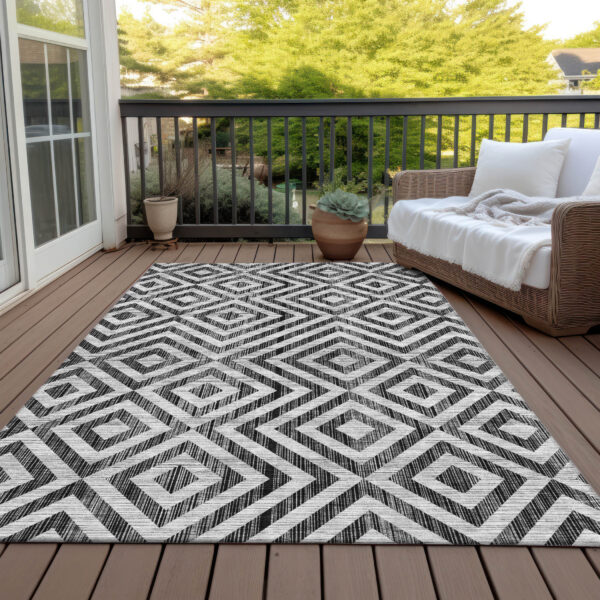8' X 10' Black Gray And Silver Geometric Washable Indoor Outdoor Area Rug