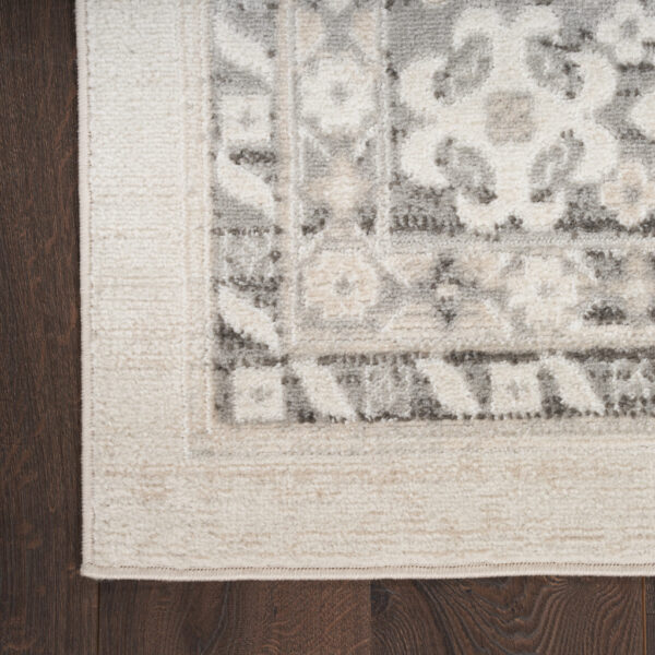 8' x 10' Gray Geometric Distressed Area Rug