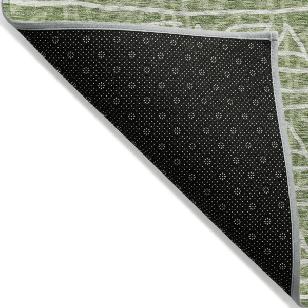 8' Green And Ivory Round Geometric Washable Indoor Outdoor Area Rug