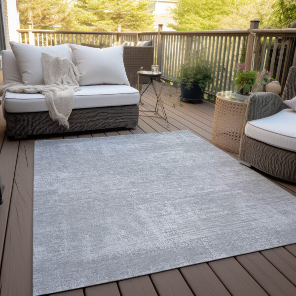 3' X 5' Silver And Gray Abstract Washable Indoor Outdoor Area Rug