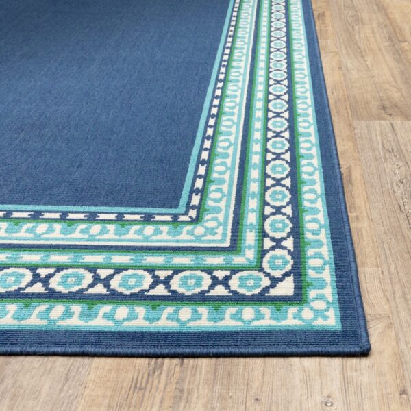 5' x 8' Blue and Green Indoor Outdoor Area Rug