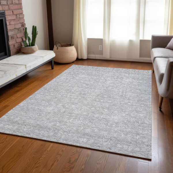 3' X 5' Silver Gray And Ivory Floral Washable Indoor Outdoor Area Rug