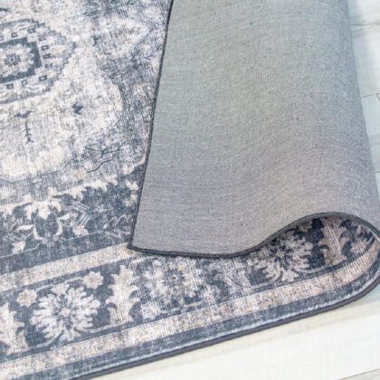 4' x 6' Black and Gray Oriental Area Rug