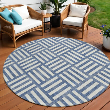 8' Navy Blue And Ivory Round Geometric Washable Indoor Outdoor Area Rug